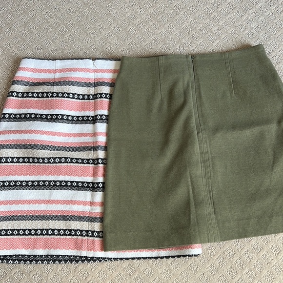 Loft Outlet Mini Skirts - Picture 3 of 3